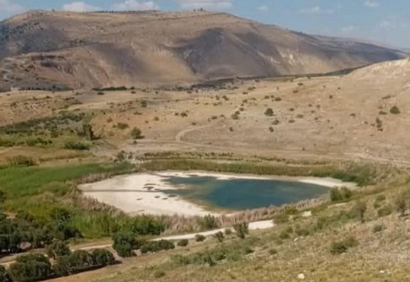 بركة العرايس في الأردن... إرث طبيعي جيولوجي إلى مثواه الأخير